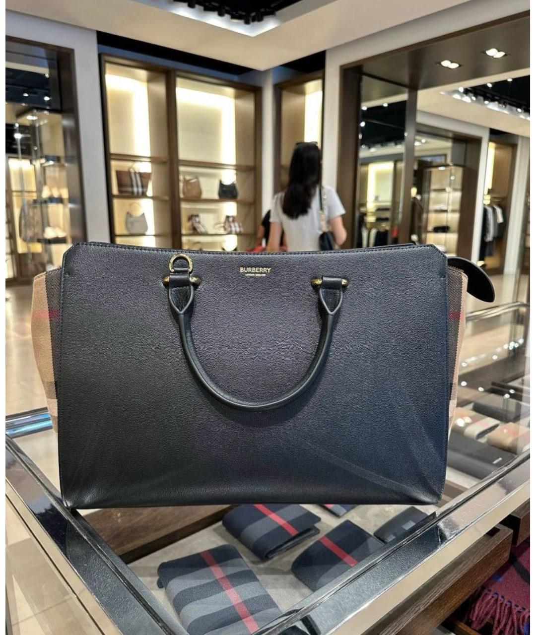 BURBERRY Черная кожаная сумка тоут, фото 4