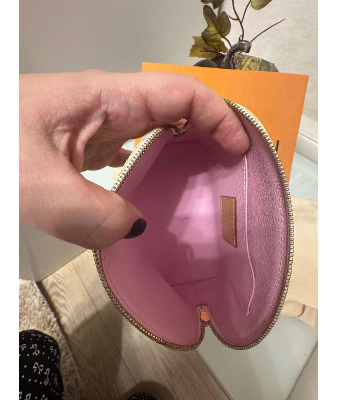 LOUIS VUITTON Мульти кожаная косметичка, фото 4