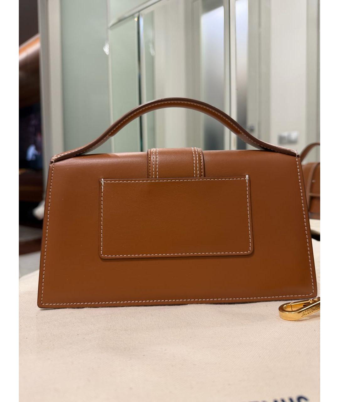 JACQUEMUS Коричневая кожаная сумка с короткими ручками, фото 3
