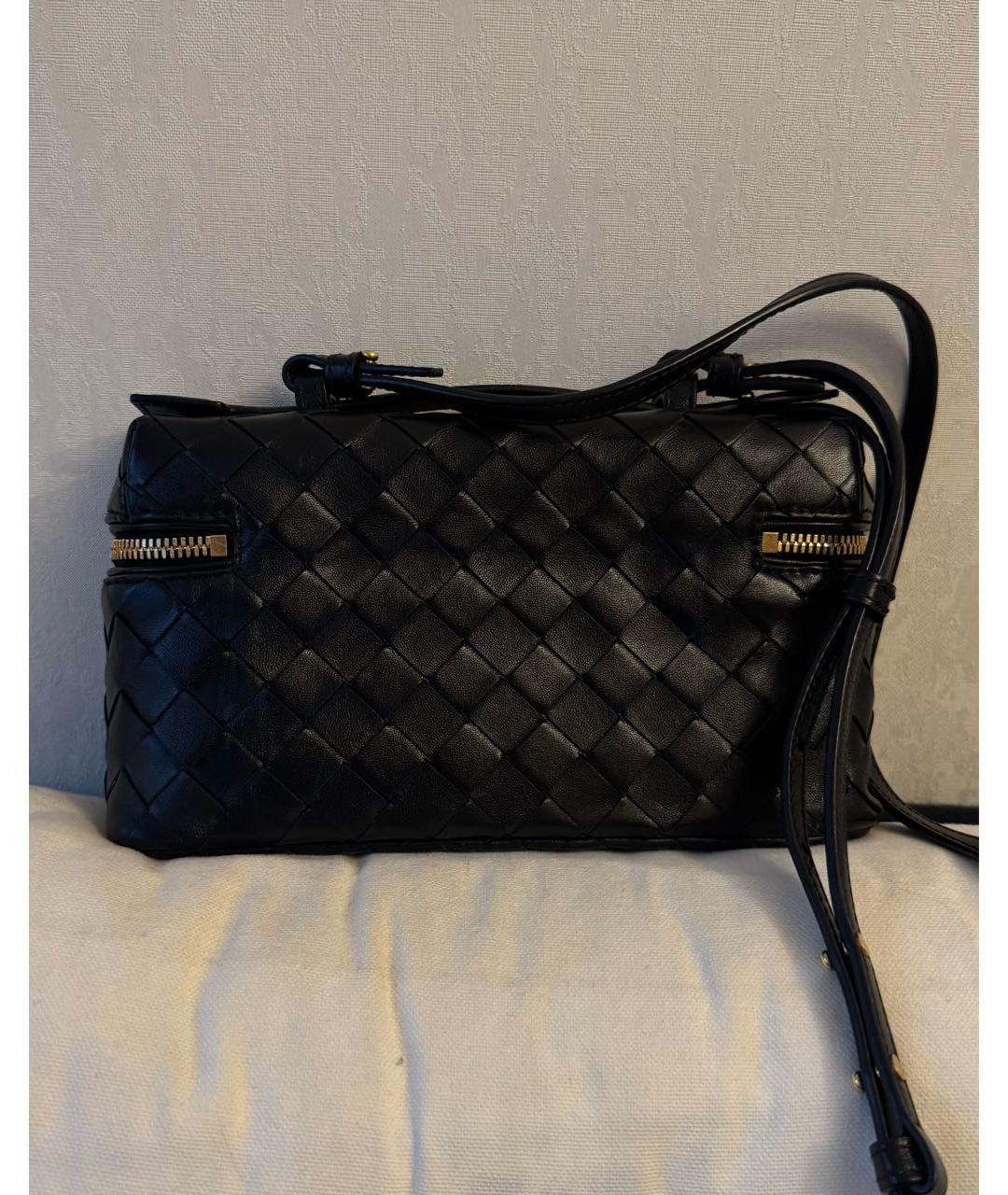 BOTTEGA VENETA Черная кожаная сумка через плечо, фото 2