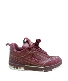 LOUIS VUITTON Высокие кроссовки / кеды