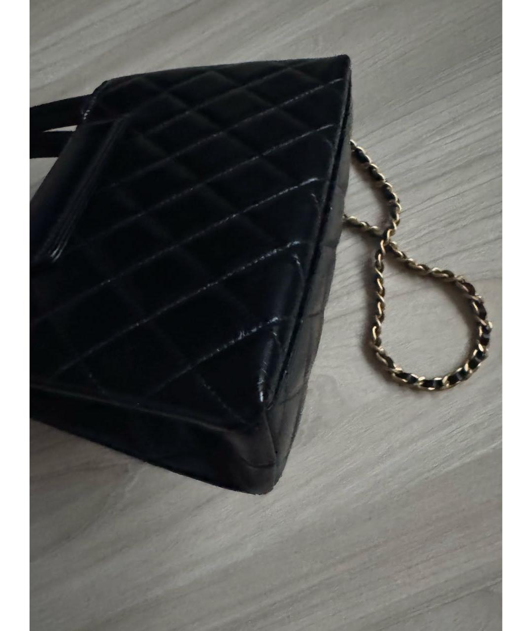 CHANEL Черная кожаная сумка с короткими ручками, фото 5