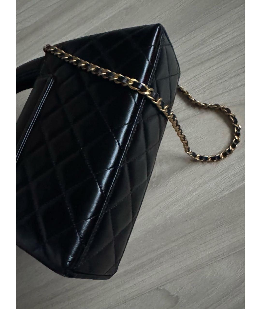 CHANEL Черная кожаная сумка с короткими ручками, фото 3