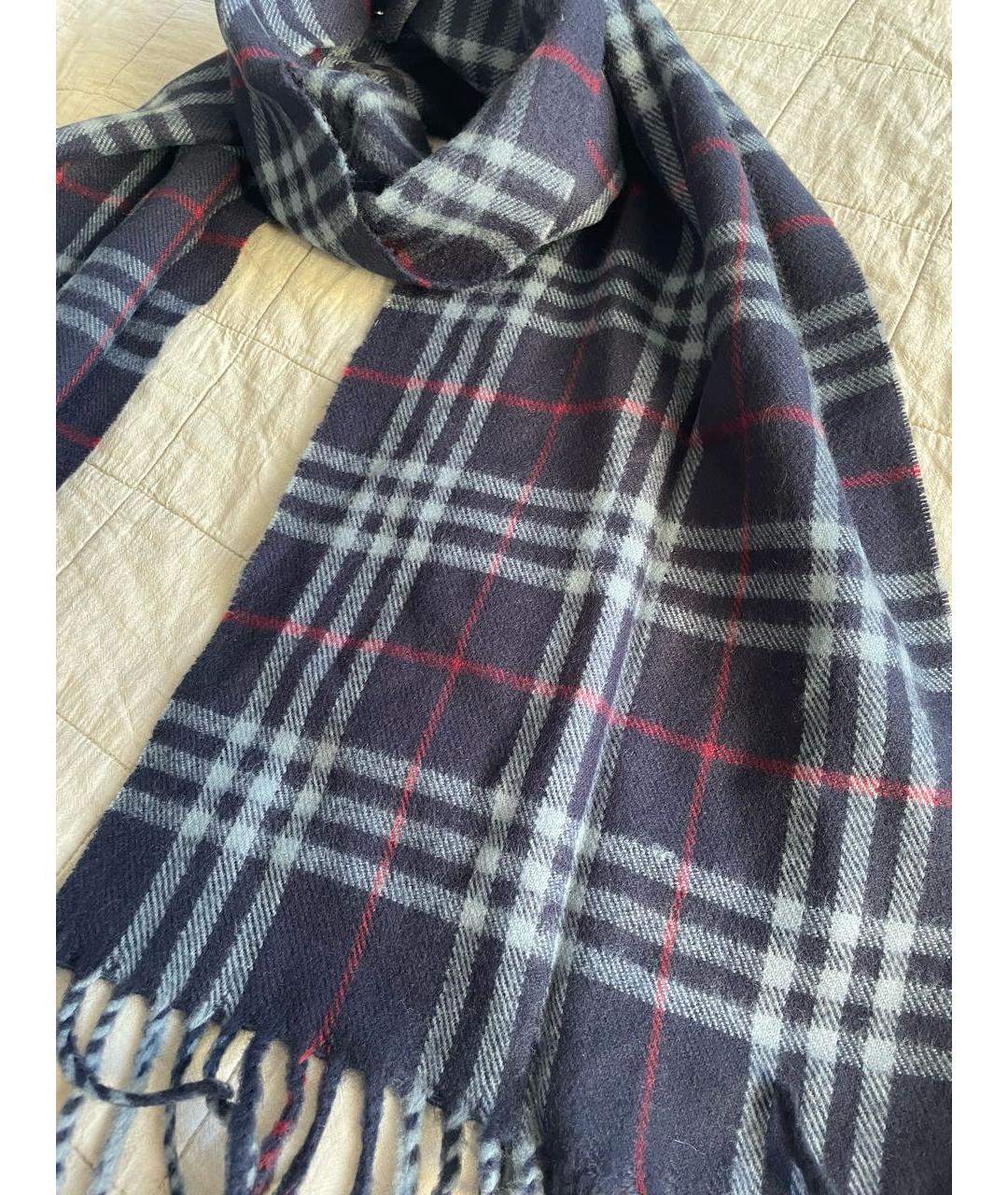 BURBERRY Темно-синий шерстяной шарф, фото 6