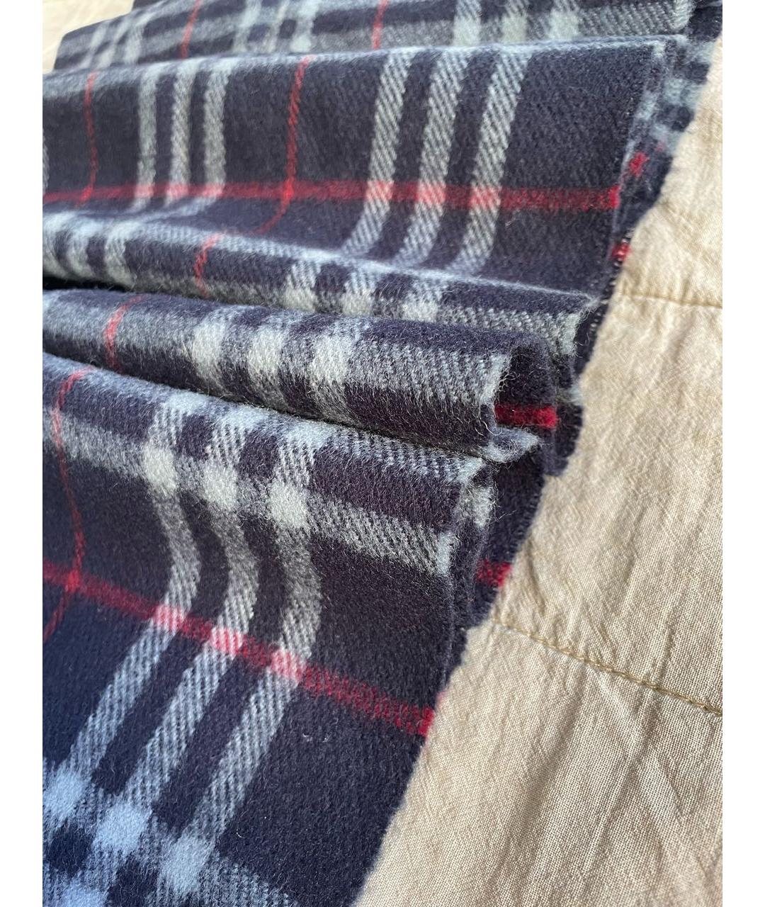 BURBERRY Темно-синий шерстяной шарф, фото 3
