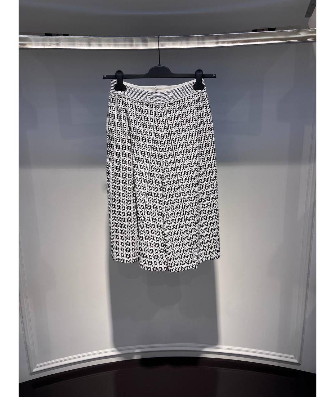 FENDI Серые вискозные шорты, фото 2