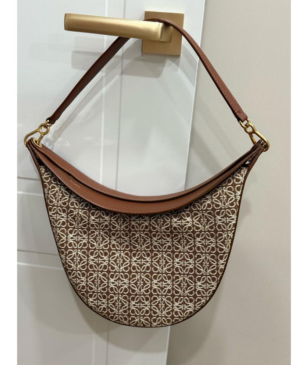 LOEWE Бежевая сумка с короткими ручками, фото 5