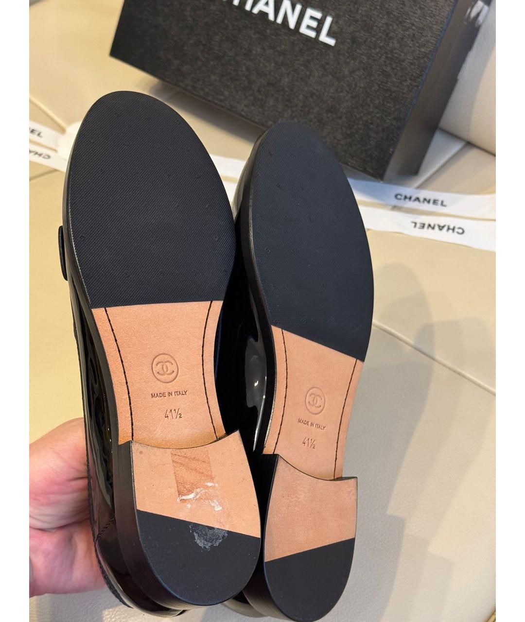 CHANEL Черные лоферы из лакированной кожи, фото 7