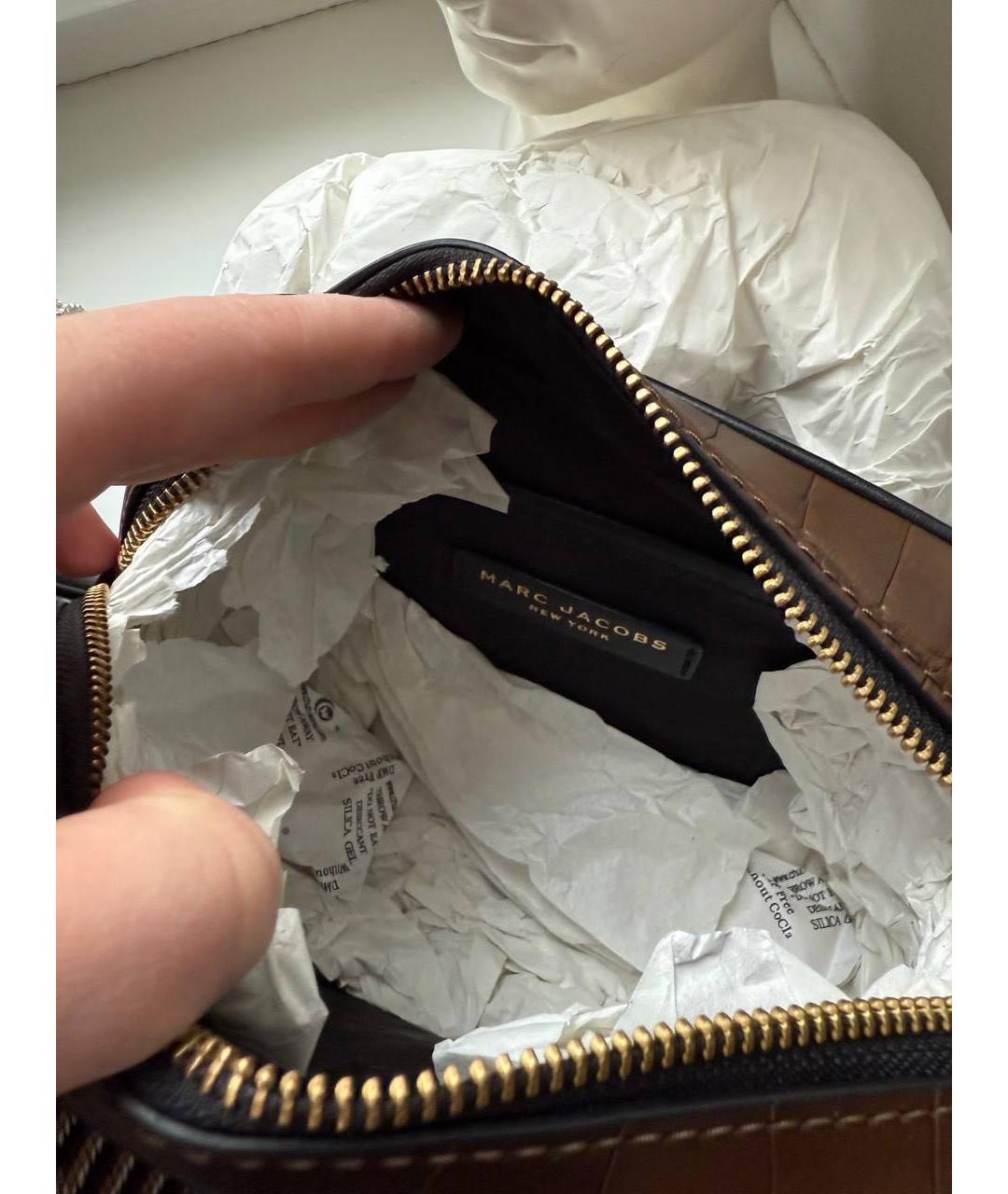 MARC JACOBS Коричневая кожаная сумка через плечо, фото 6