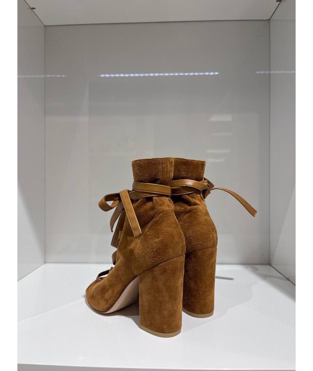 GIANVITO ROSSI Коричневые замшевые туфли, фото 3