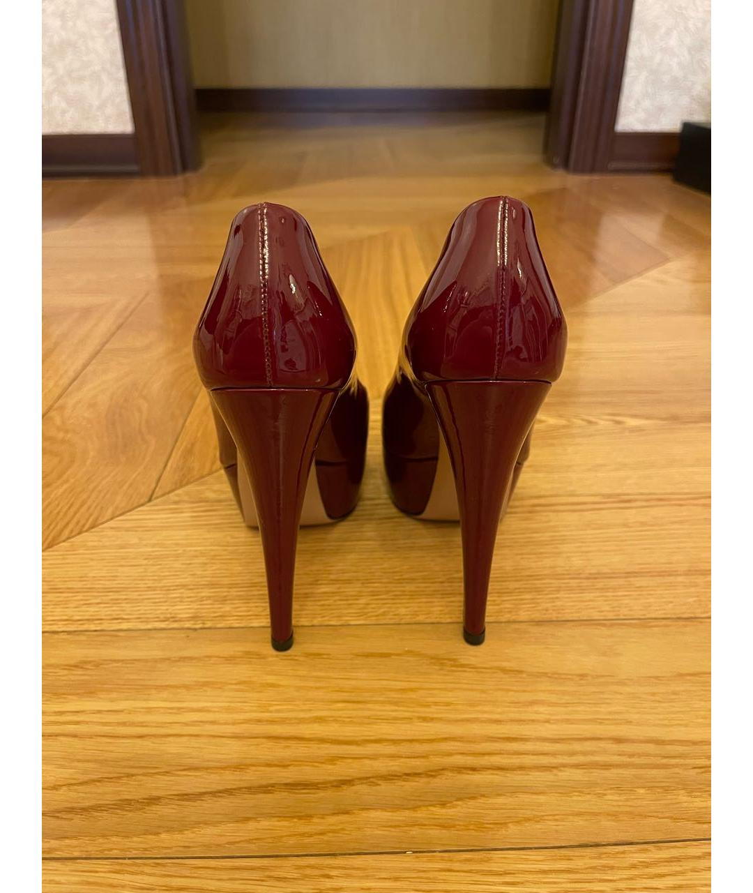 PRADA Бордовые туфли из лакированной кожи, фото 4