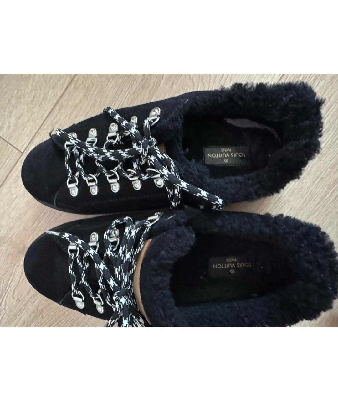 LOUIS VUITTON Черные замшевые ботинки, фото 6