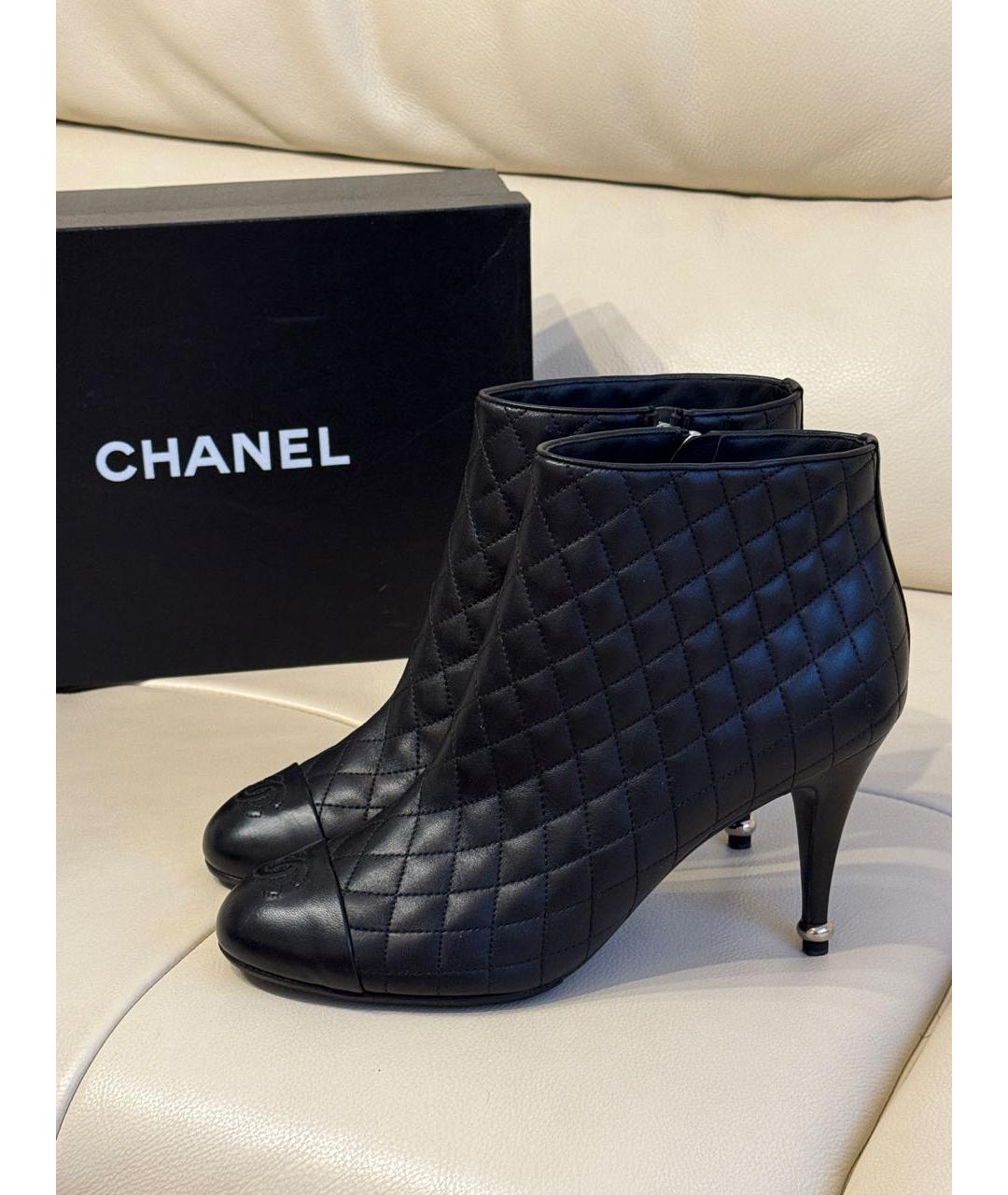 CHANEL Черные кожаные ботильоны, фото 9