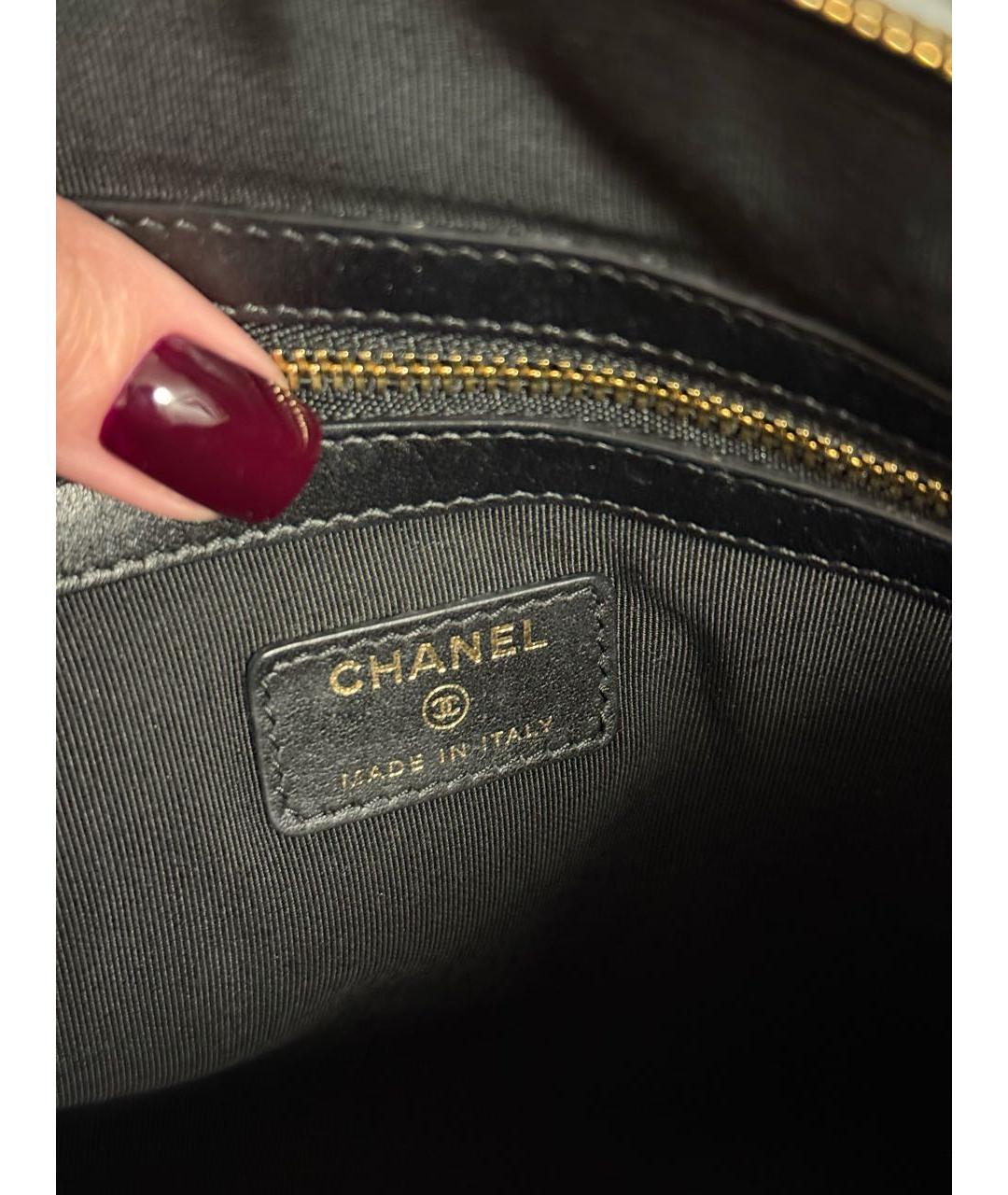 CHANEL Черная кожаная сумка через плечо, фото 4