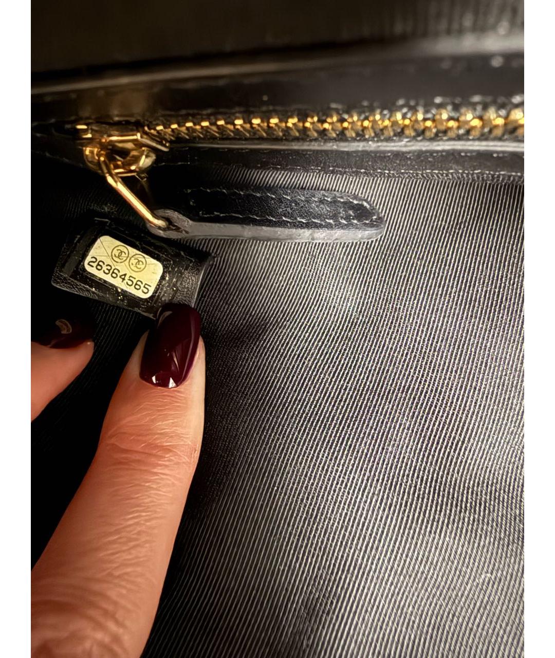 CHANEL Черная кожаная сумка через плечо, фото 6