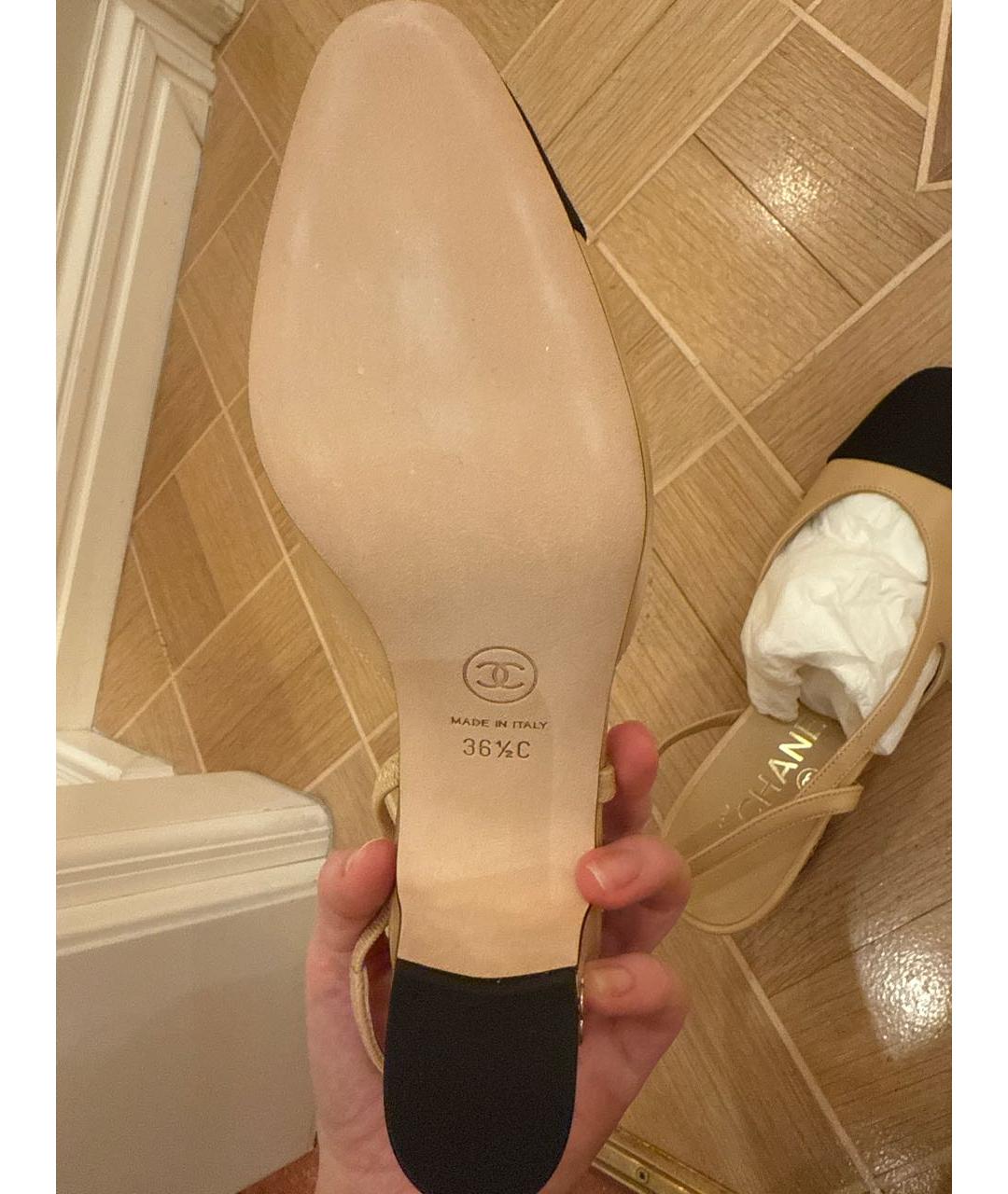 CHANEL Бежевые кожаные туфли, фото 3