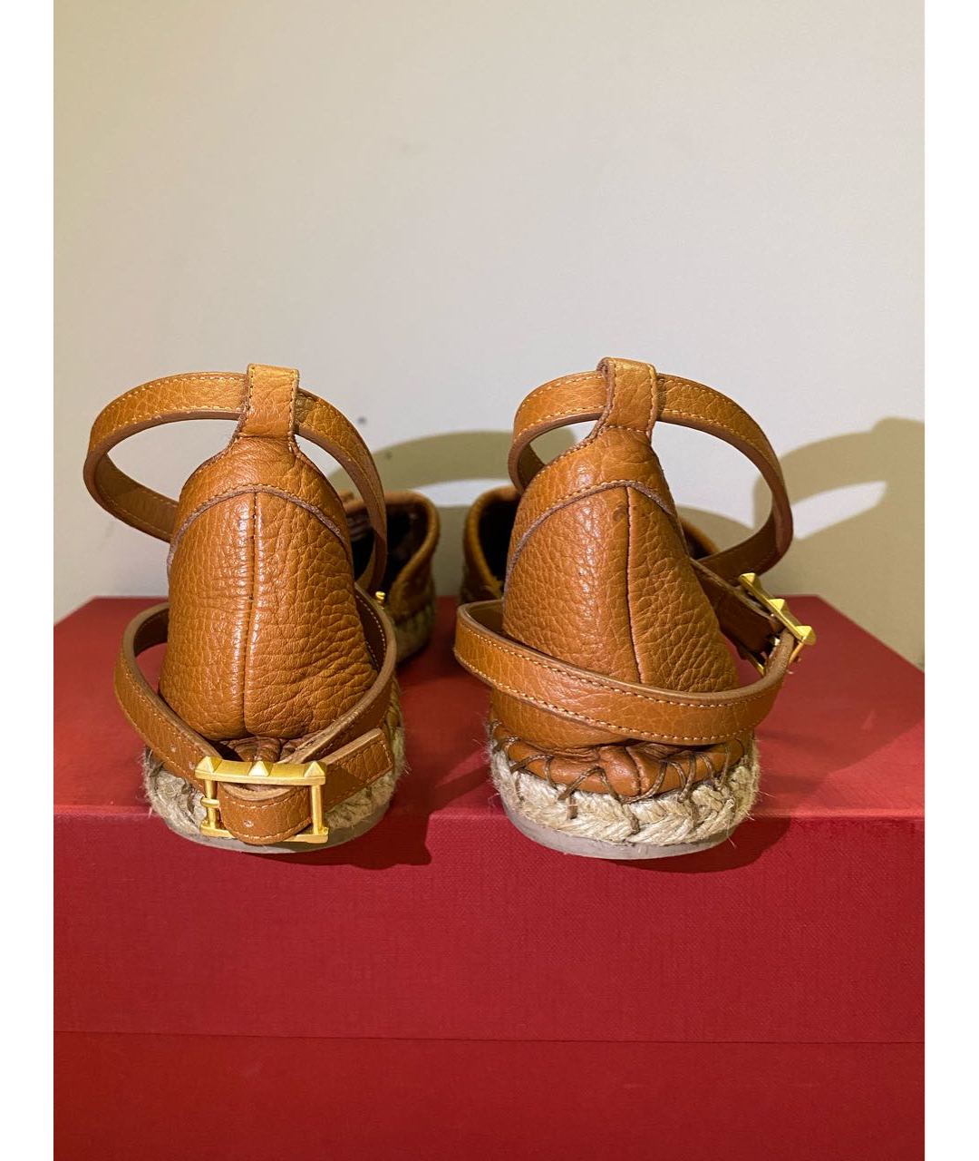 VALENTINO Коричневые кожаные сандалии, фото 5