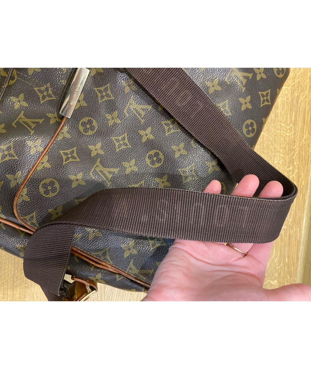 LOUIS VUITTON Коричневая кожаная сумка на плечо, фото 4