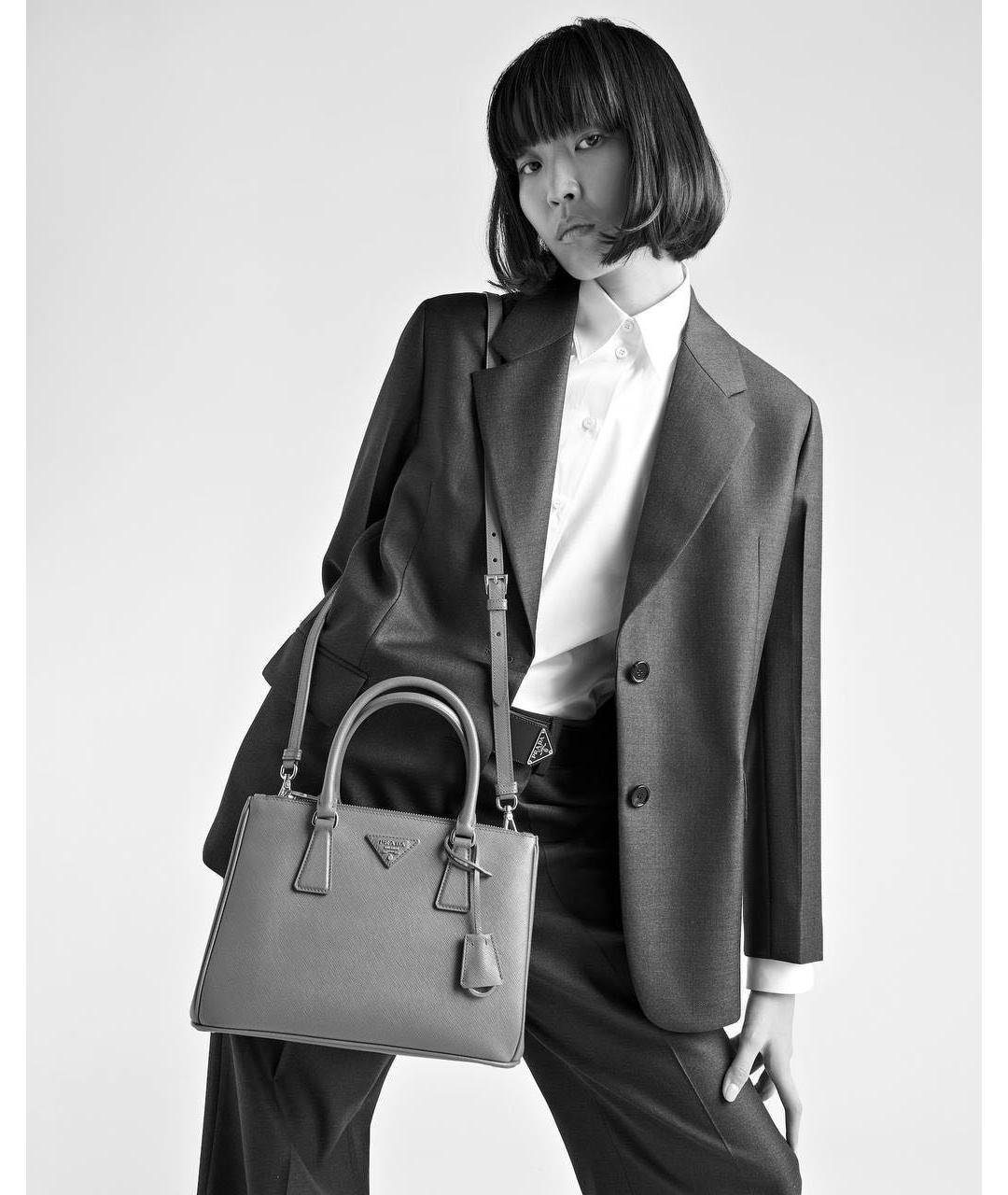 PRADA Зеленая кожаная сумка с короткими ручками, фото 4