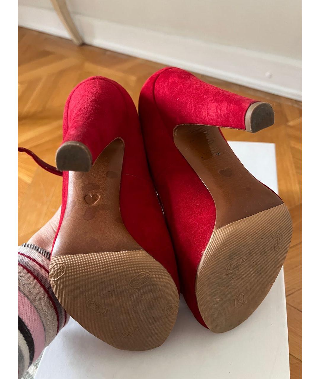 MOSCHINO Красные замшевые босоножки, фото 5