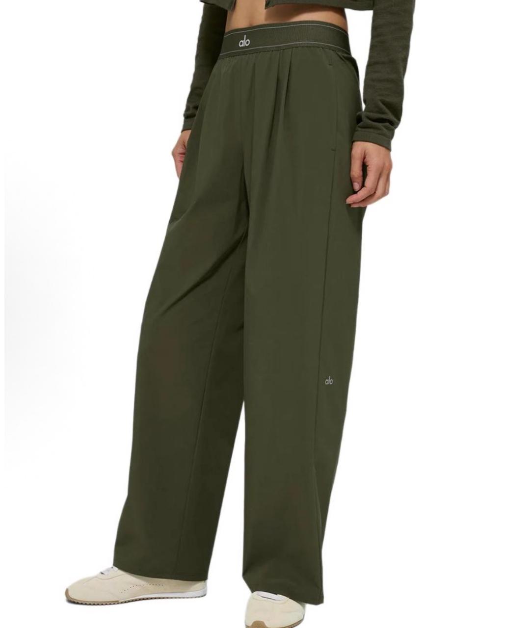 ALO YOGA Хаки спортивные брюки и шорты, фото 4