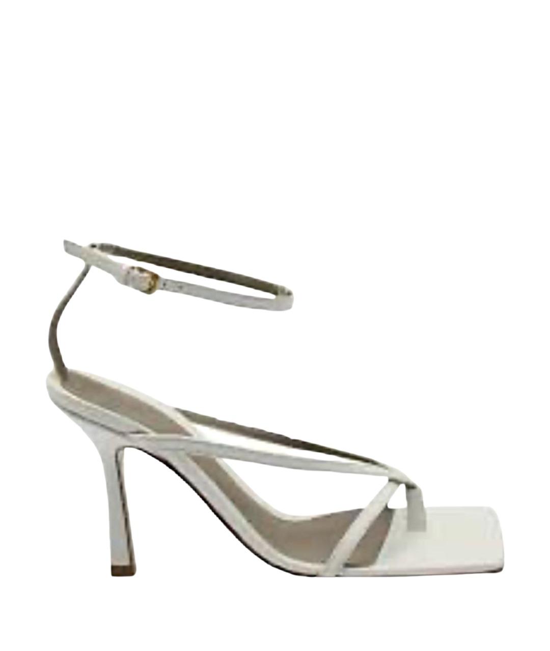 BOTTEGA VENETA Белые кожаные босоножки, фото 1