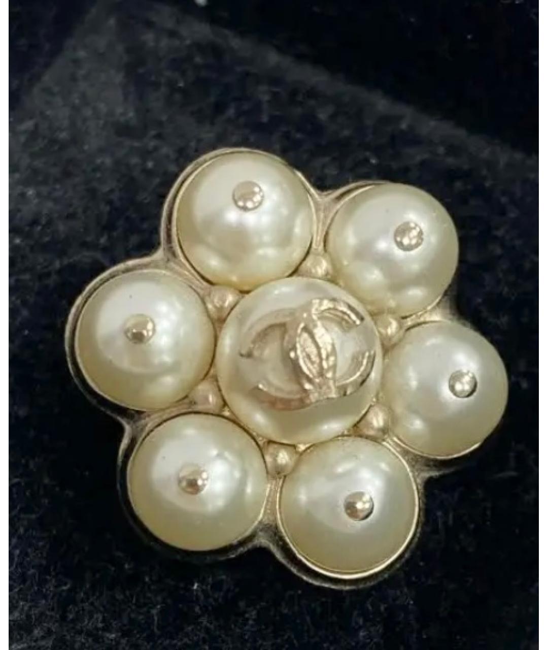 CHANEL Белая металлическая булавка / брошь, фото 3