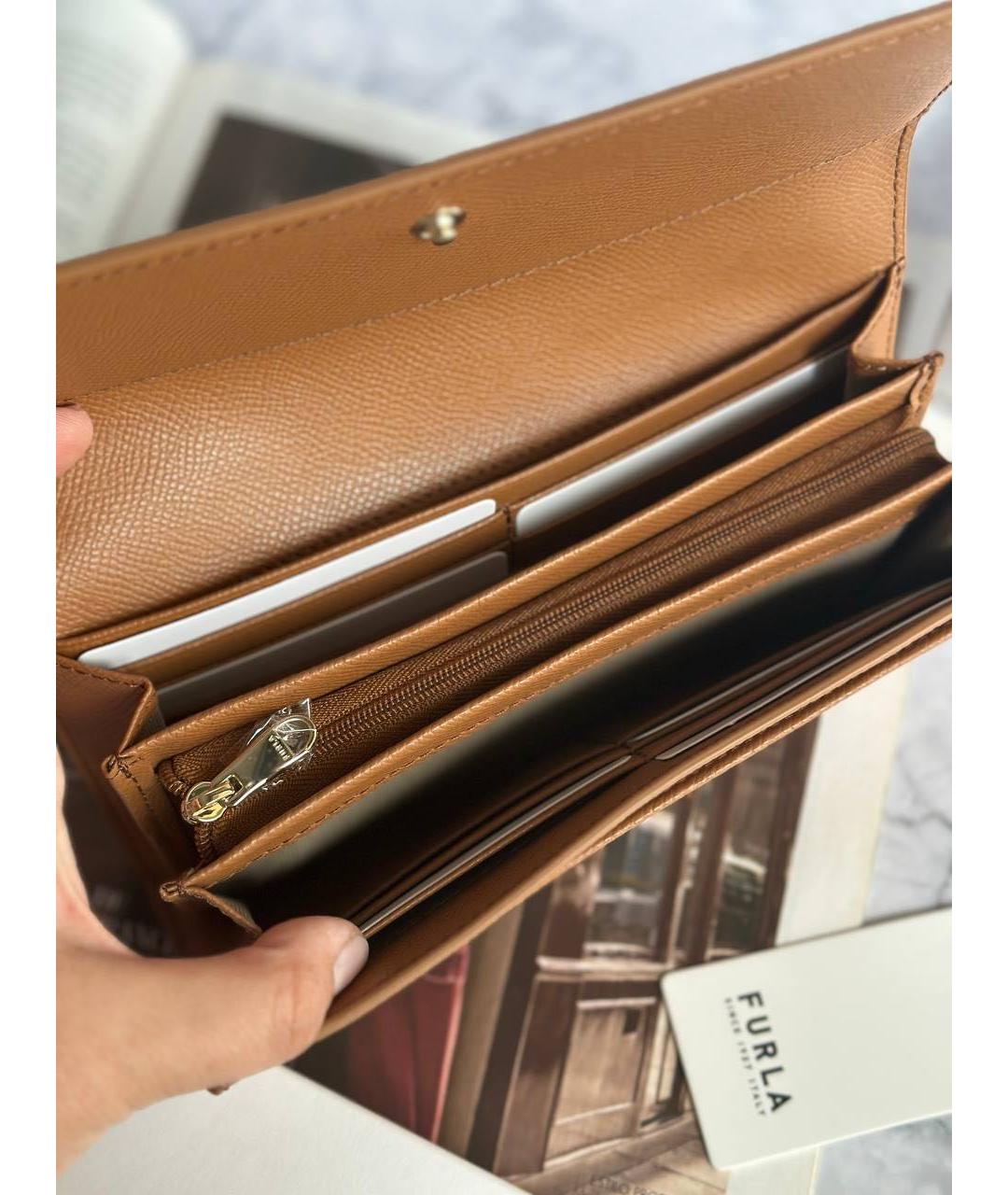 FURLA Коричневый кожаный кошелек, фото 4