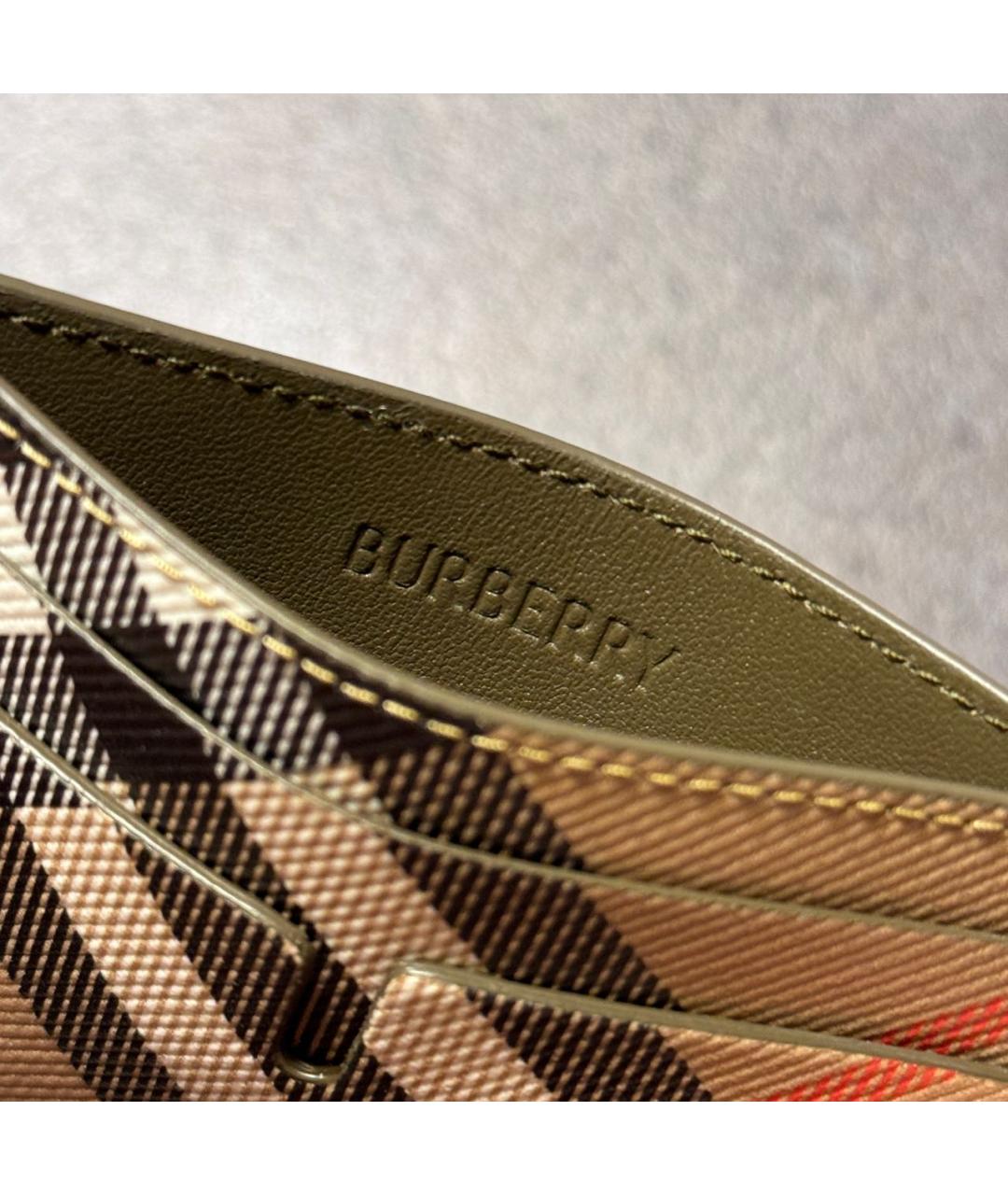 BURBERRY Бежевый кожаный кардхолдер, фото 8