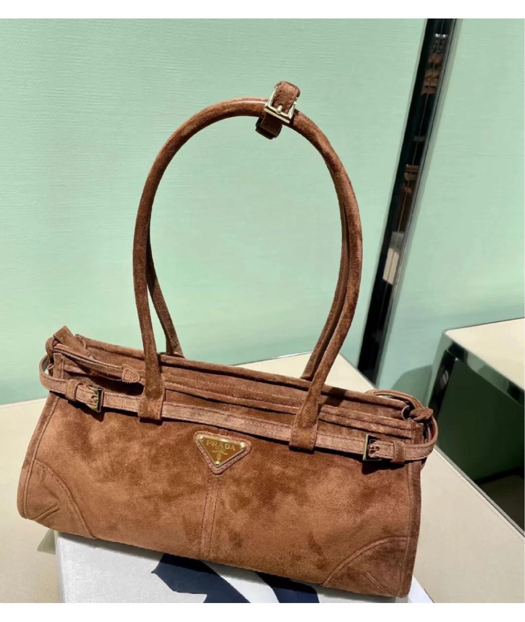 PRADA Коричневая замшевая сумка с короткими ручками, фото 5