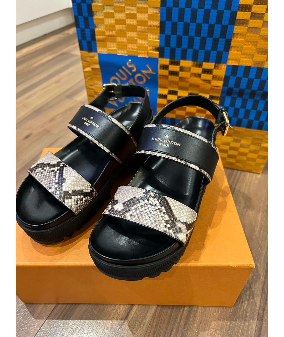 LOUIS VUITTON Черные сандалии из экзотической кожи, фото 2