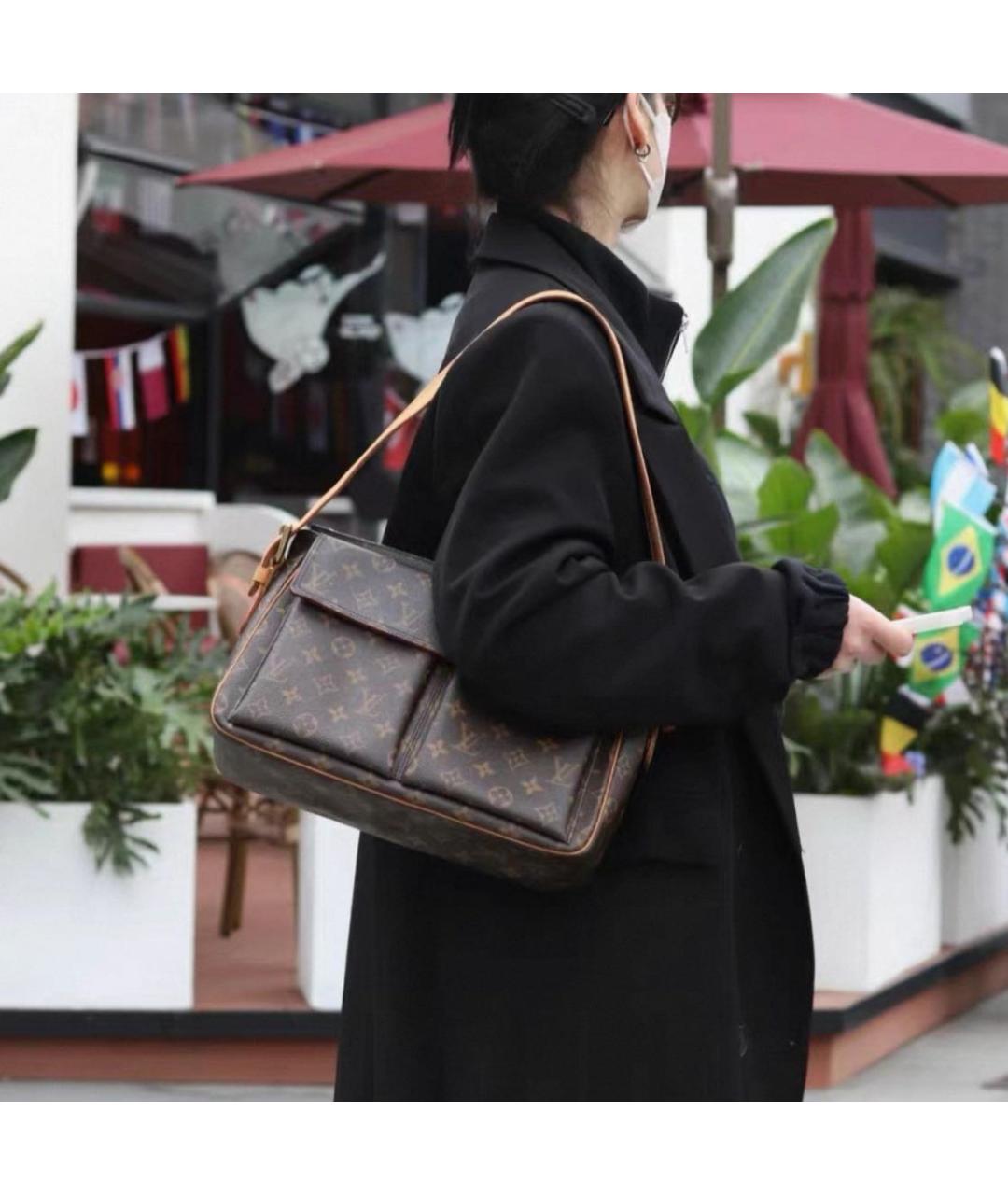 LOUIS VUITTON Коричневая сумка через плечо, фото 5