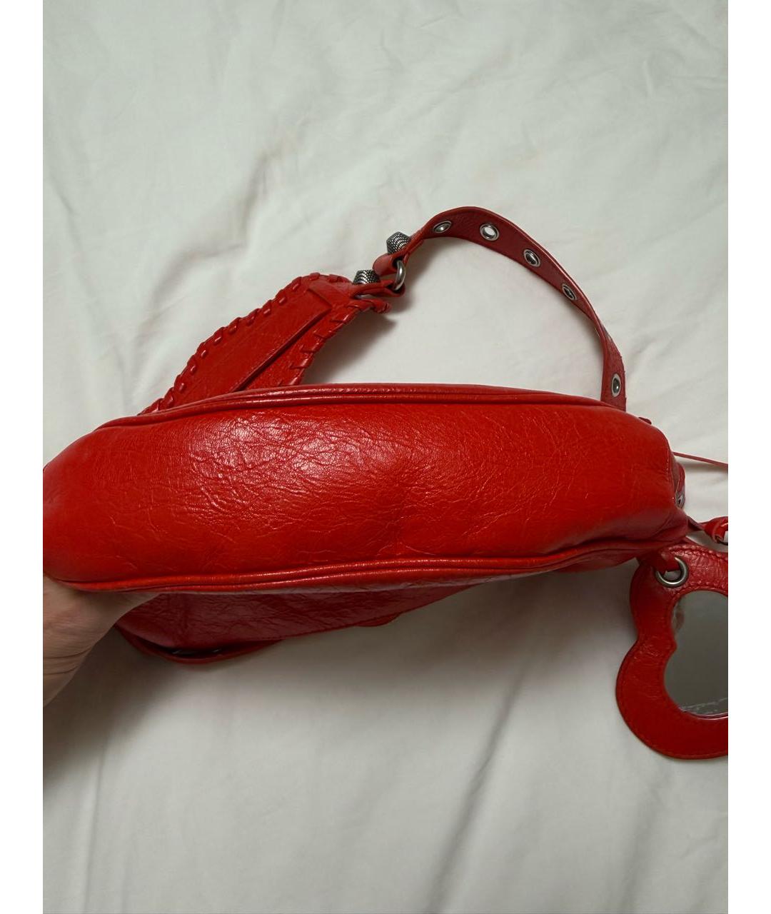 BALENCIAGA Красная кожаная сумка с короткими ручками, фото 2