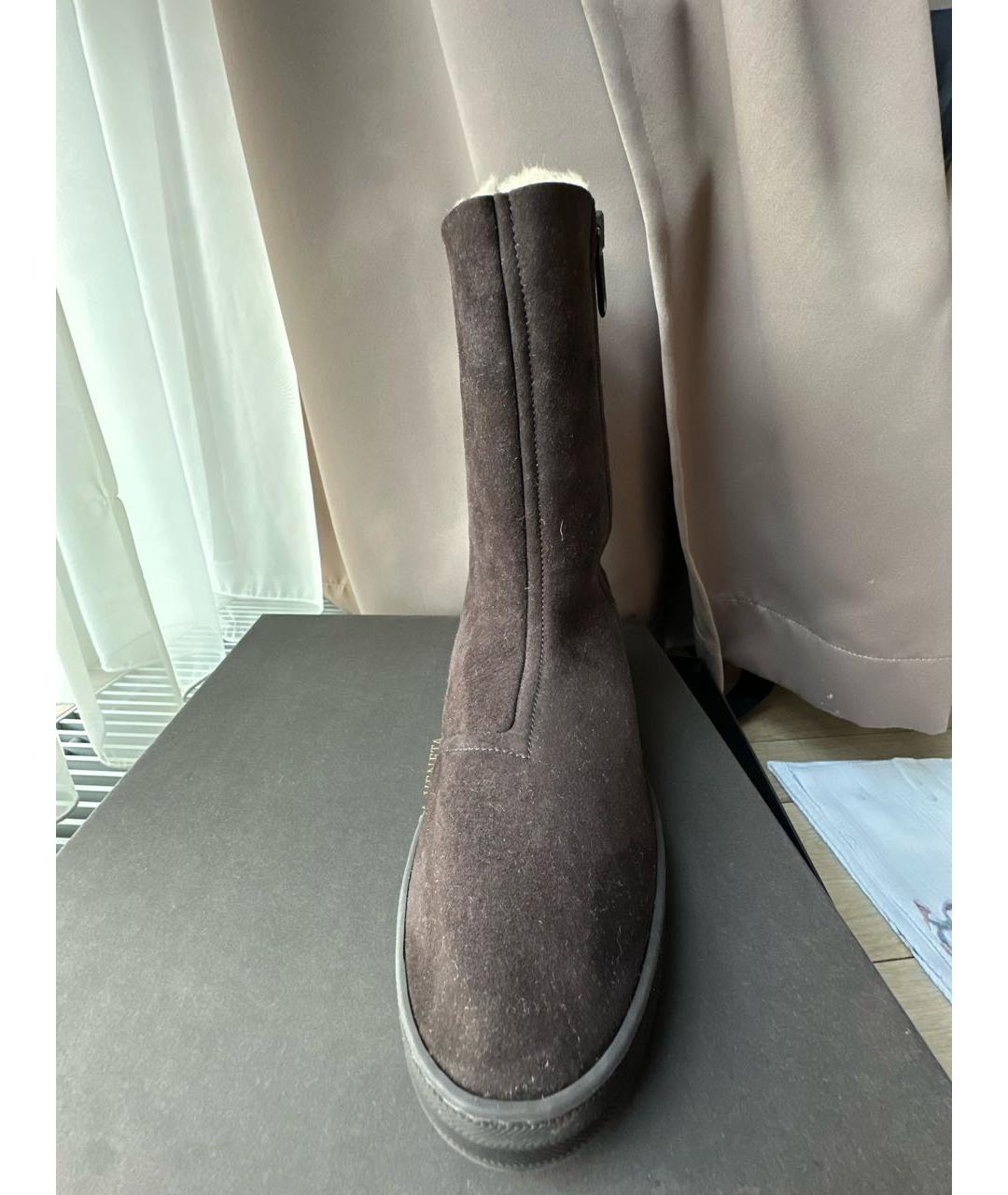 BOTTEGA VENETA Коричневые замшевые ботинки, фото 2