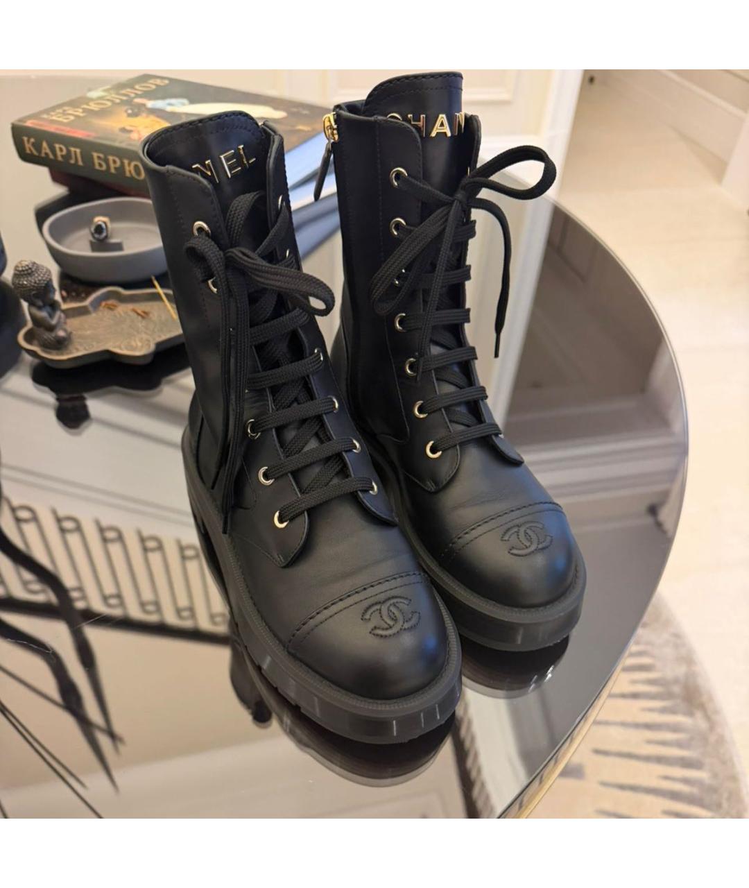 CHANEL Черные кожаные ботинки, фото 2