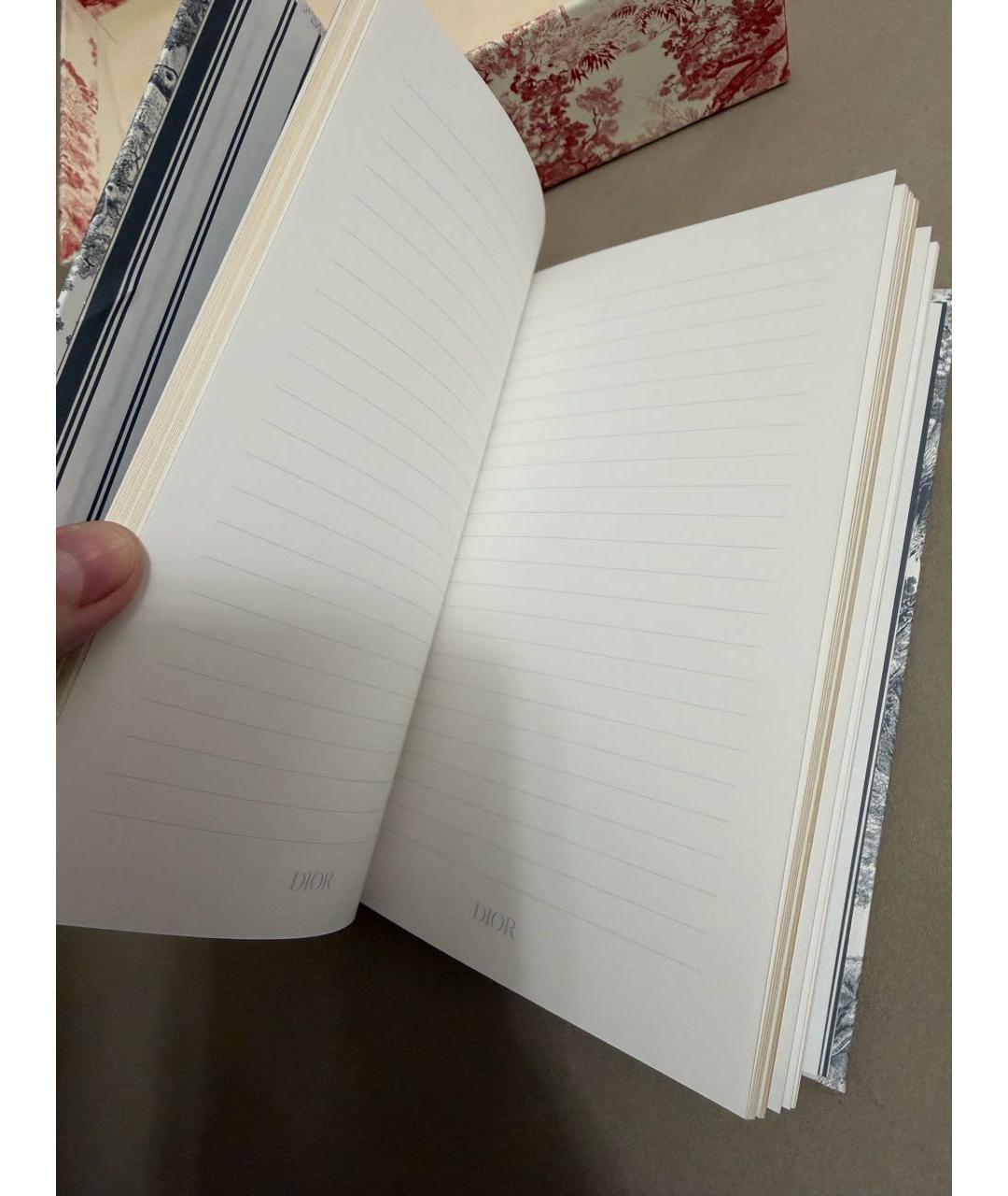 CHRISTIAN DIOR Книга, фото 4