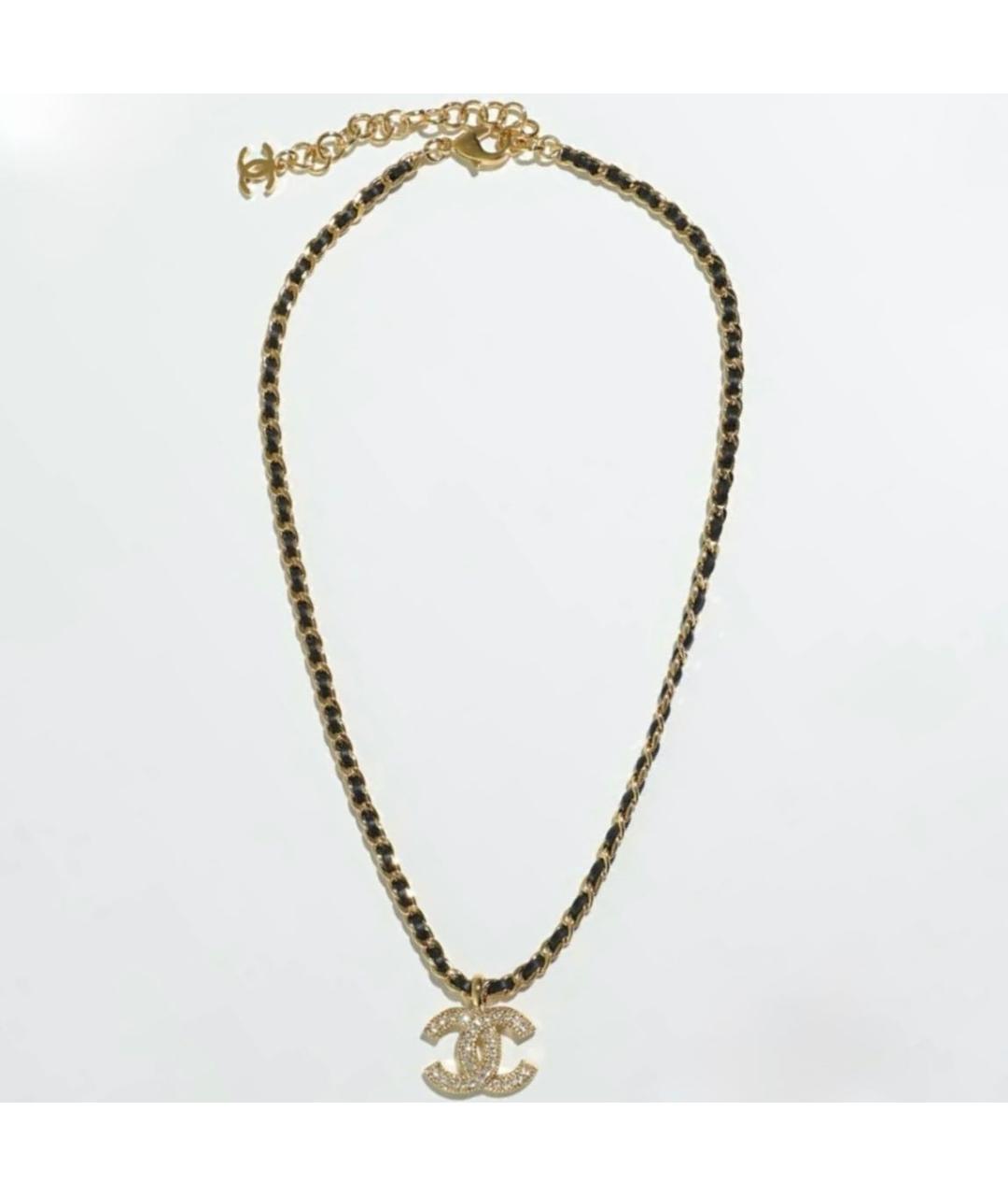 CHANEL Золотая металлическая подвеска, фото 2