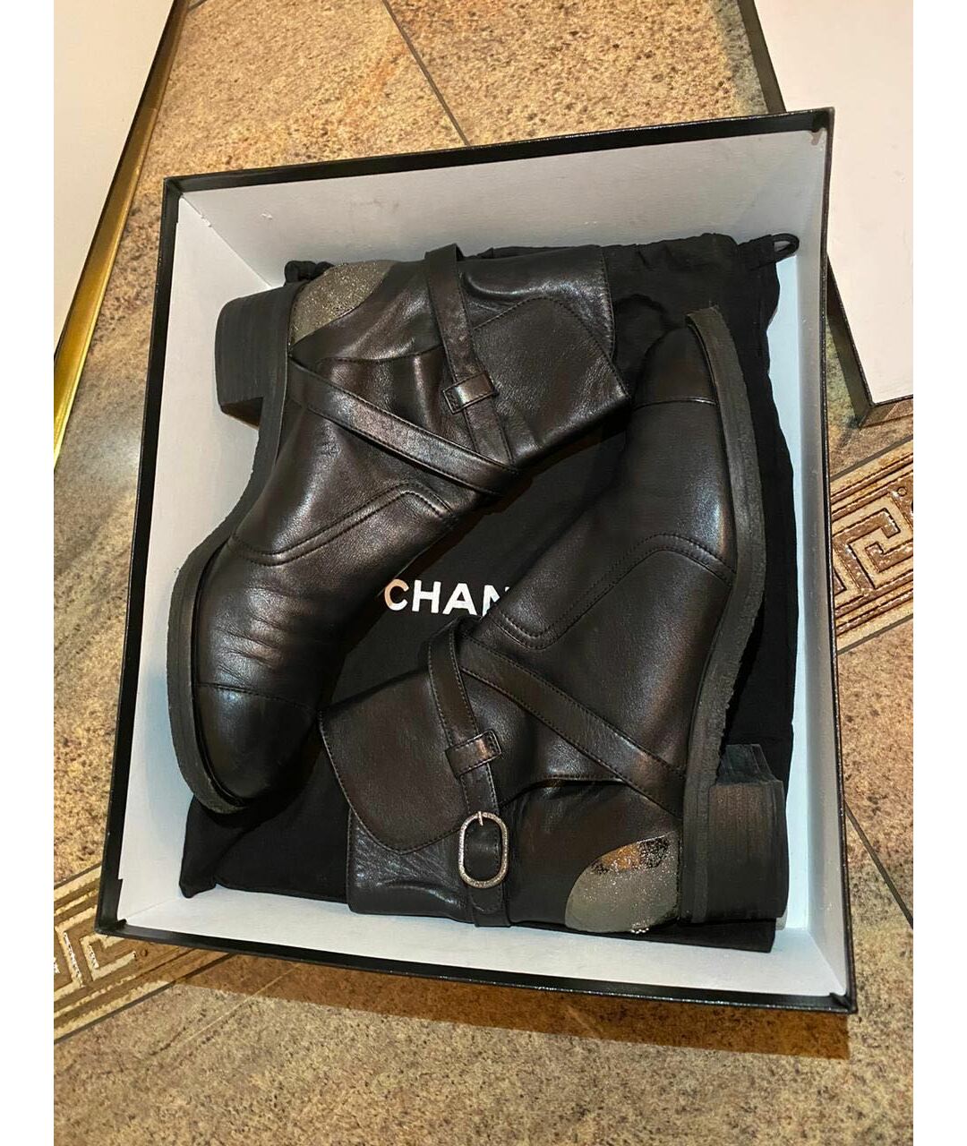 CHANEL Черные кожаные полусапоги, фото 3