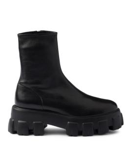 PRADA Ботинки