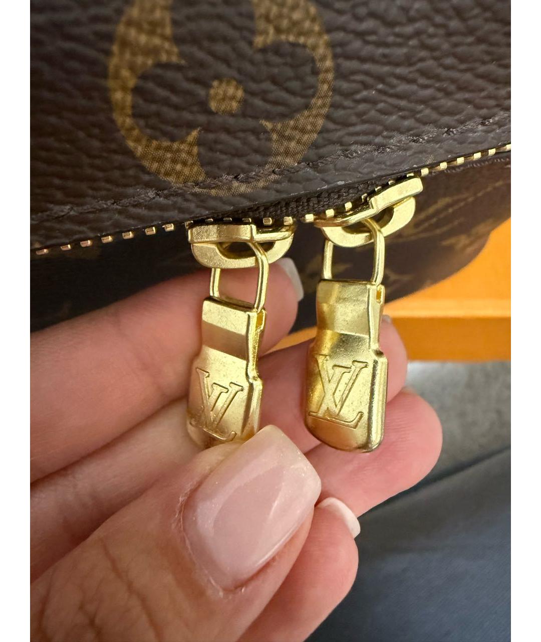LOUIS VUITTON Коричневая косметичка, фото 2