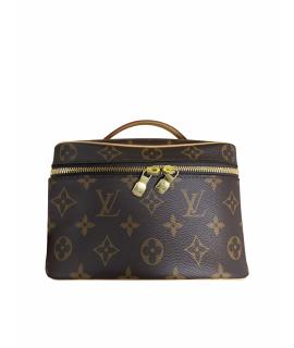 LOUIS VUITTON Косметичка