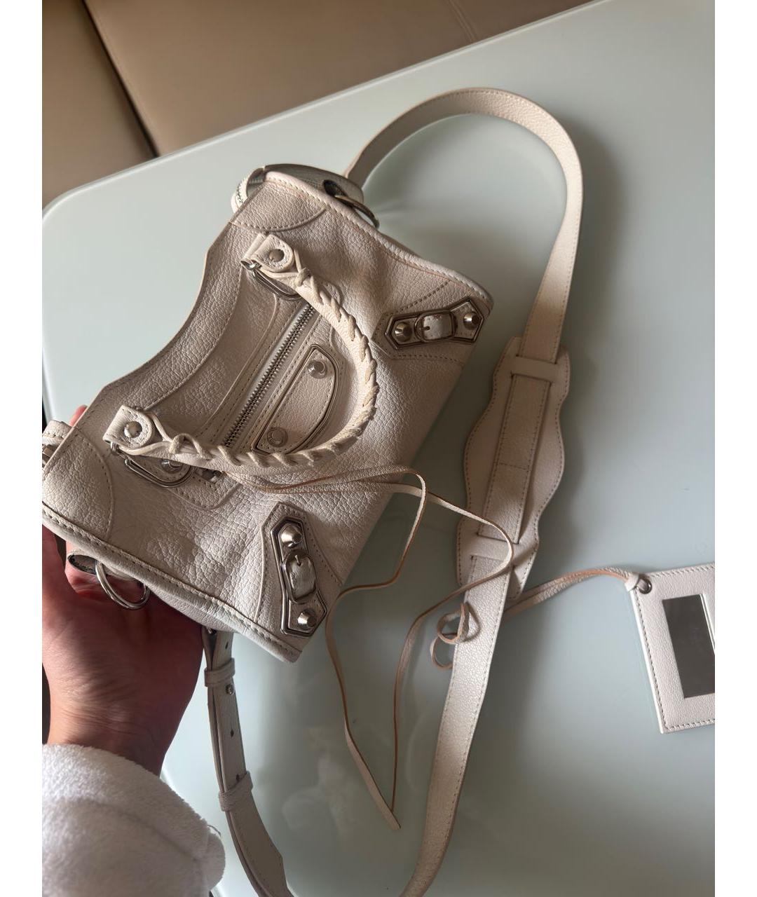 BALENCIAGA Бежевая кожаная сумка через плечо, фото 8