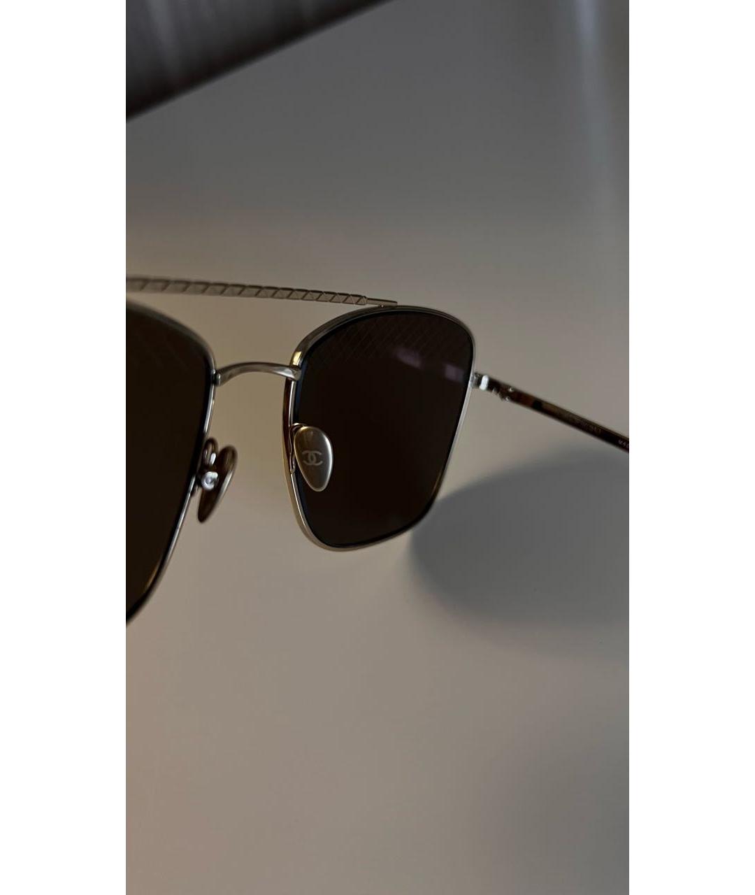 CHANEL Коричневые металлические солнцезащитные очки, фото 3