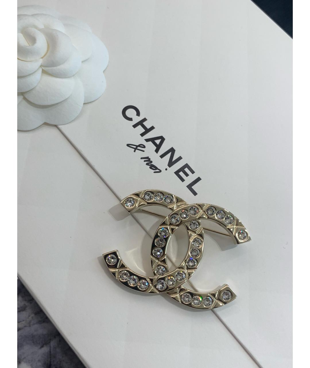 CHANEL Золотая металлическая булавка / брошь, фото 6