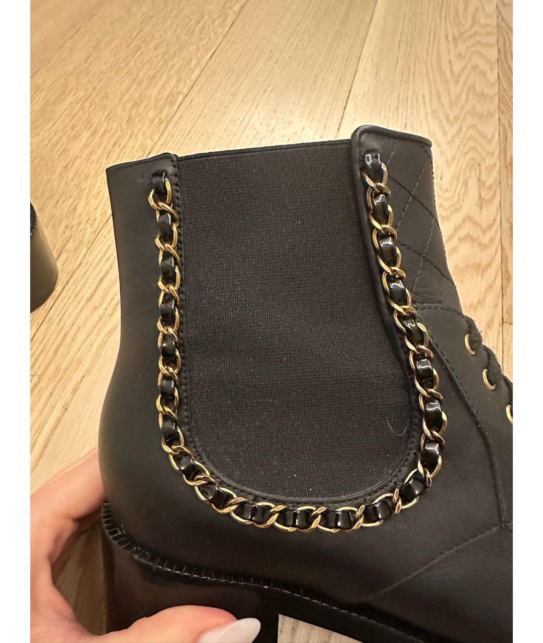 CHANEL Черные кожаные ботинки, фото 4