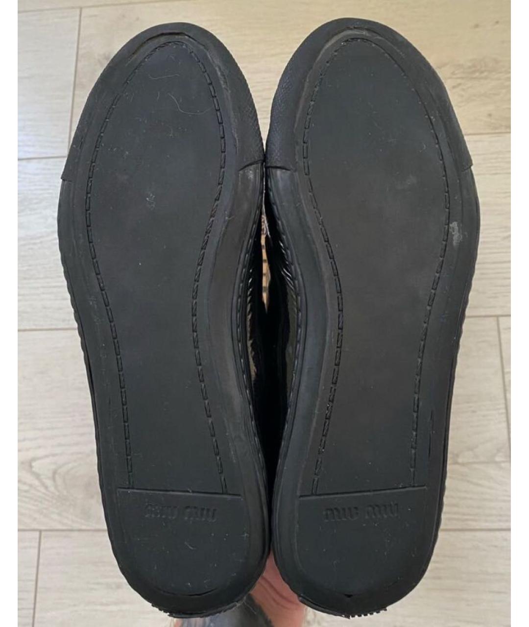 MIU MIU Черные кеды из лакированной кожи, фото 5