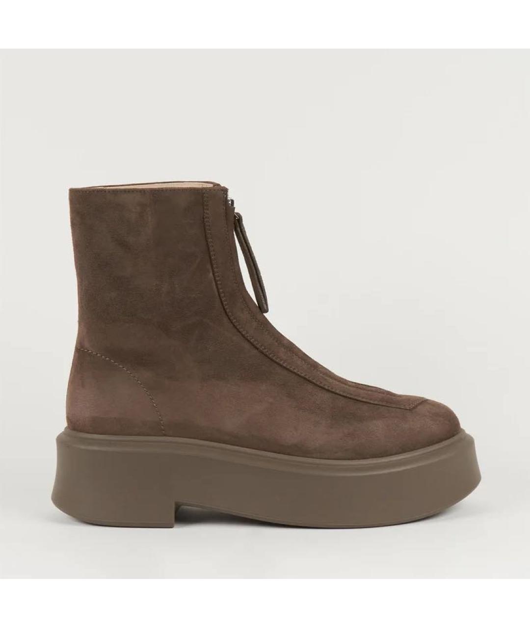 THE ROW Коричневые нубуковые ботинки, фото 5