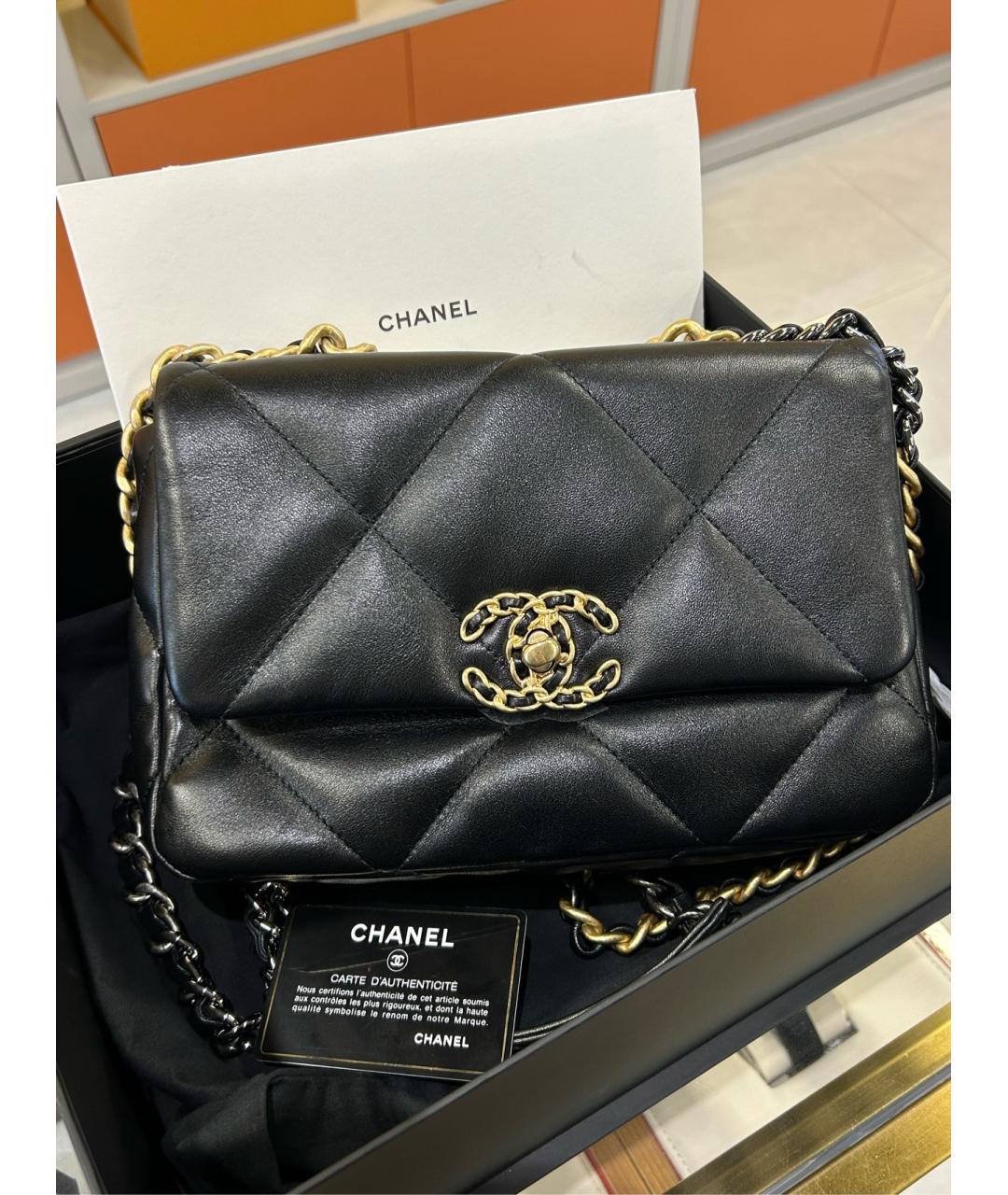 CHANEL Черная кожаная сумка через плечо, фото 8