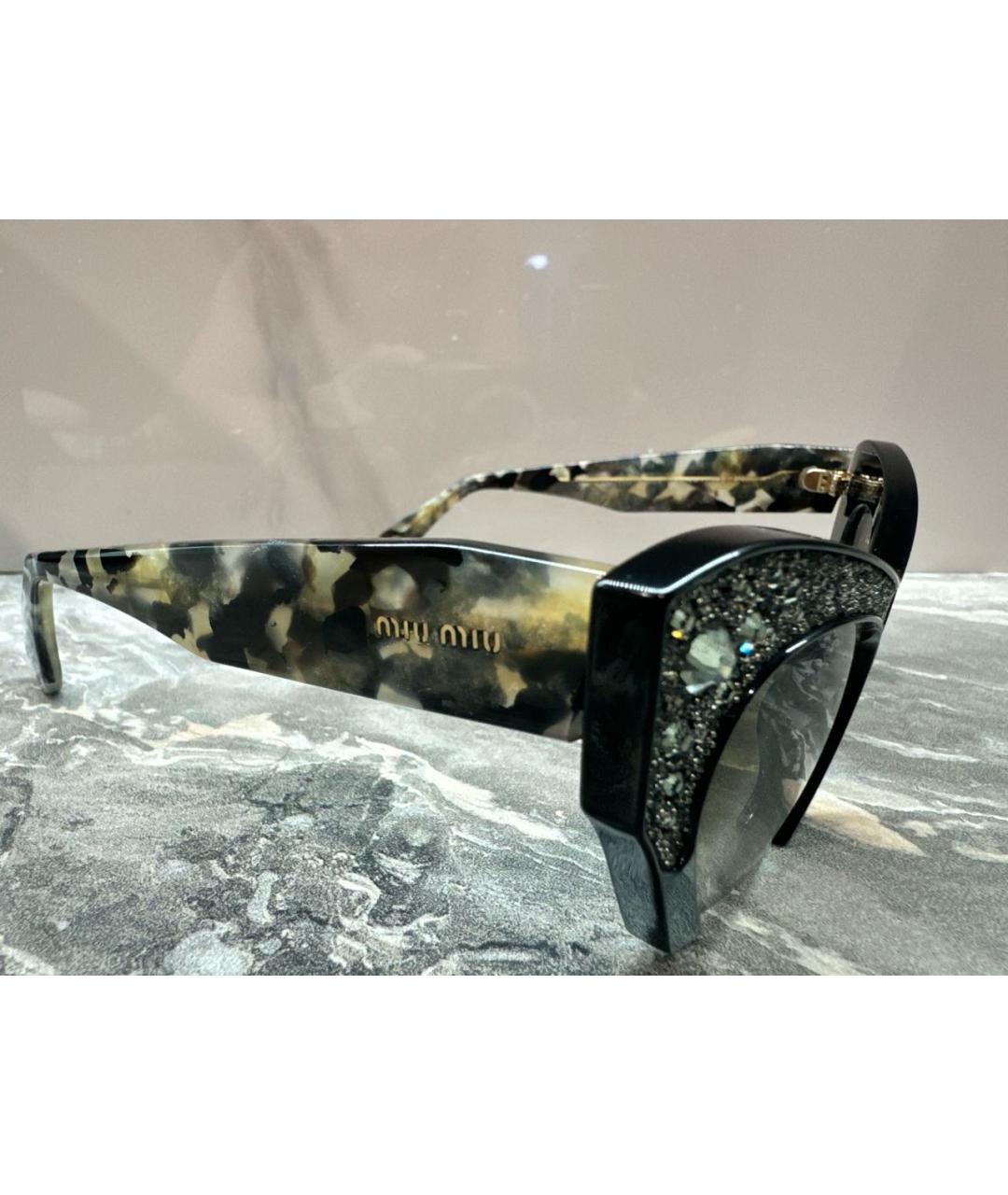 MIU MIU Черные пластиковые солнцезащитные очки, фото 3