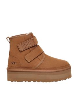 UGG AUSTRALIA Ботинки